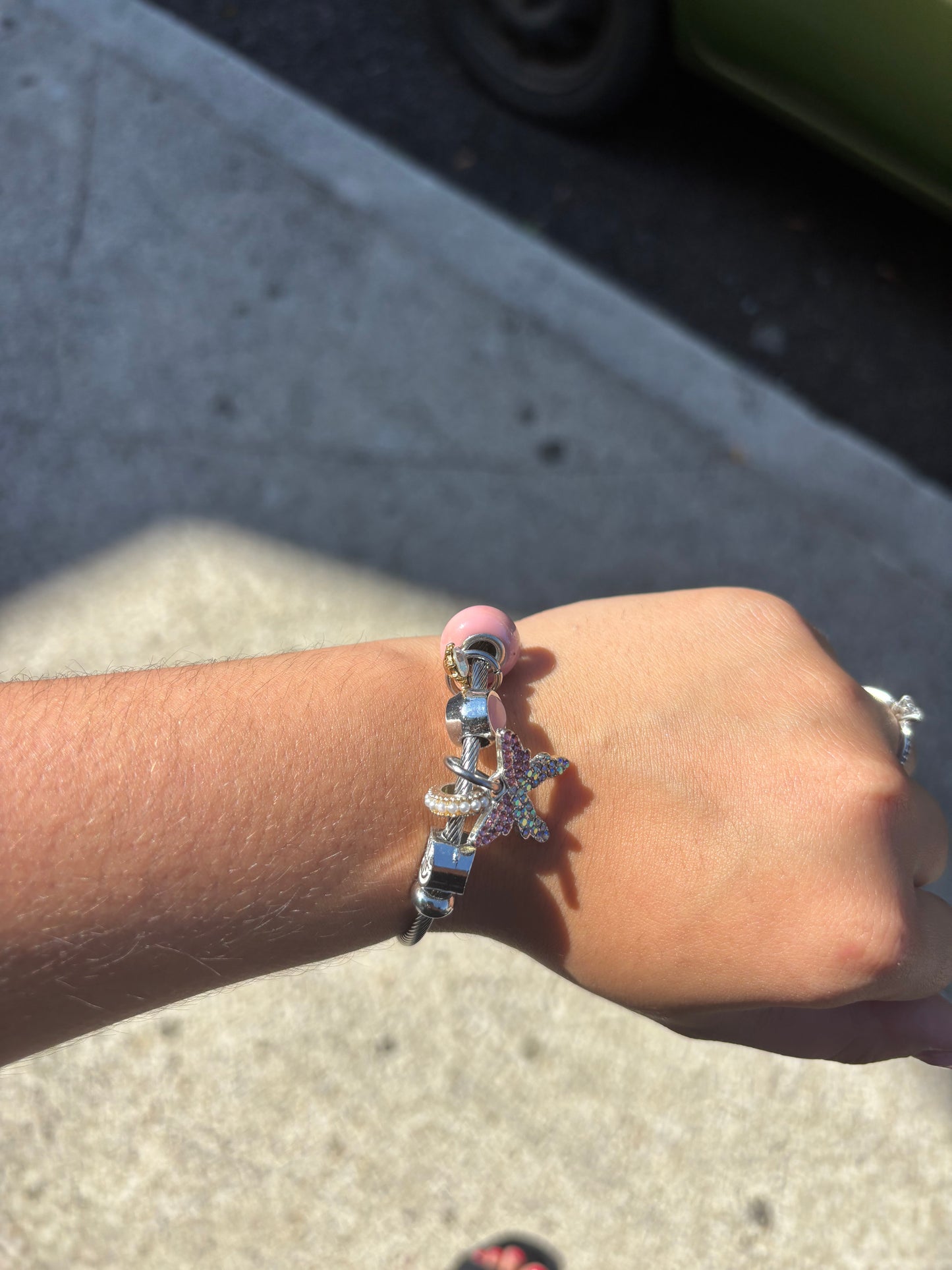 Bracelet avec des charms