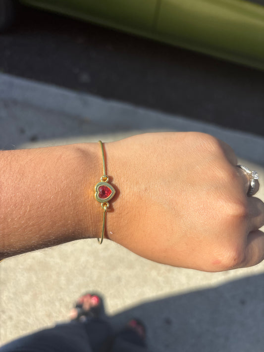 Bracelet coeur rouge