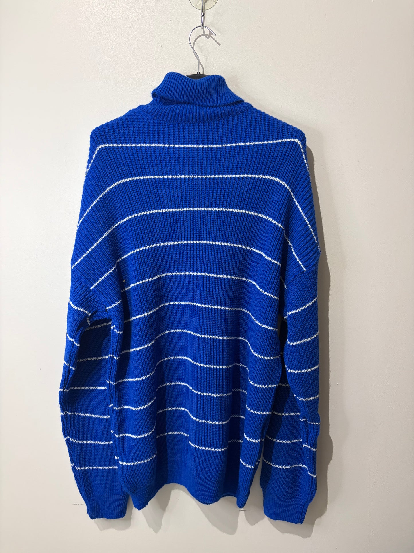 Pull col roulé